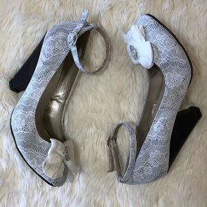 Joyfolie Eloise Gray Vintage Lace Bridal wedding Anthropologie retro pumps